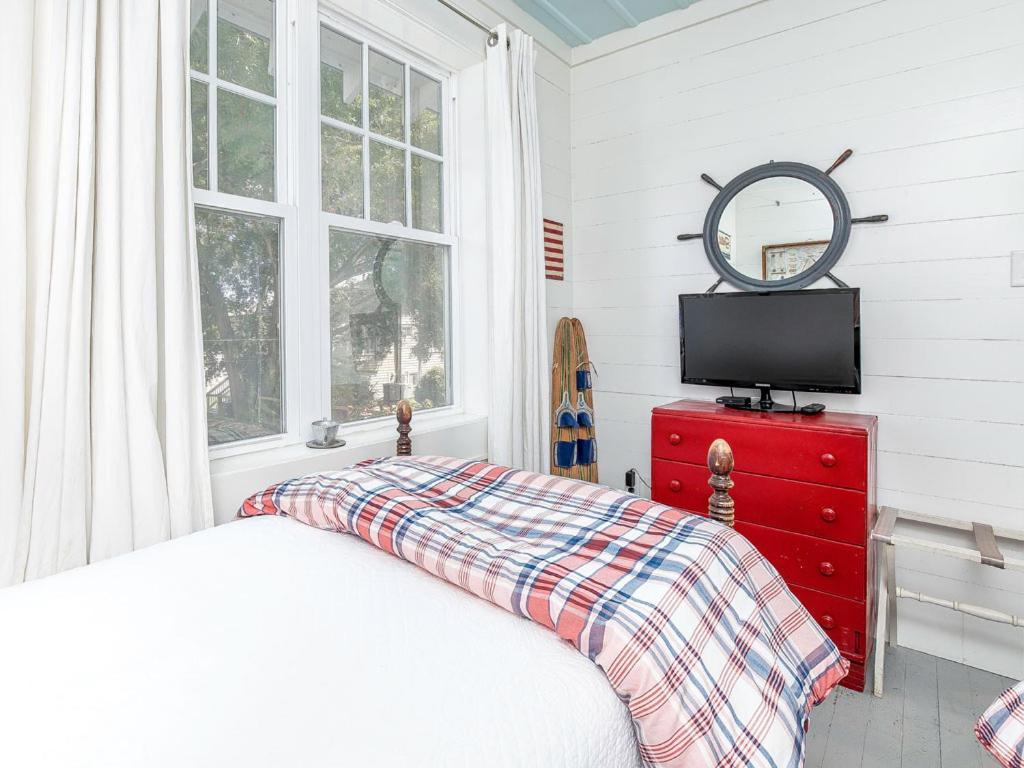 Breeze Inn Tybee Island Esterno foto