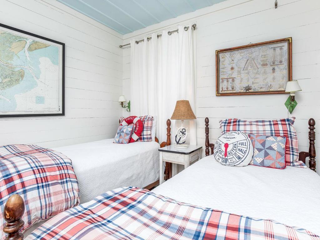 Breeze Inn Tybee Island Esterno foto